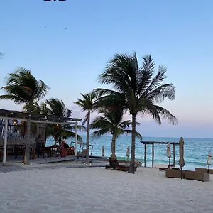  Hotel Punta Blanca House